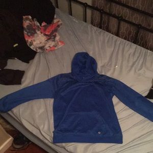 Worn no rips       Pay pall or cash app